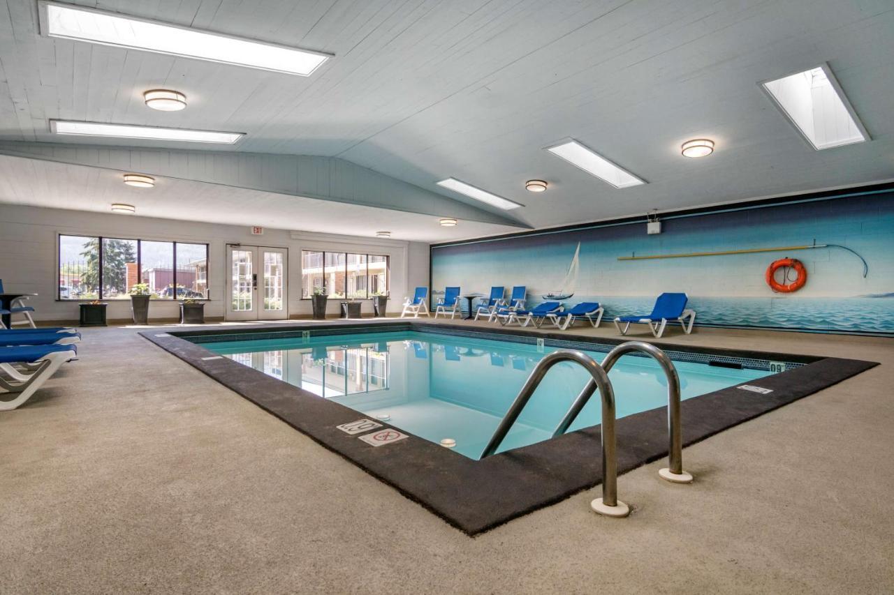 Surestay Plus Hotel By Best Western Salmon Arm Buitenkant foto