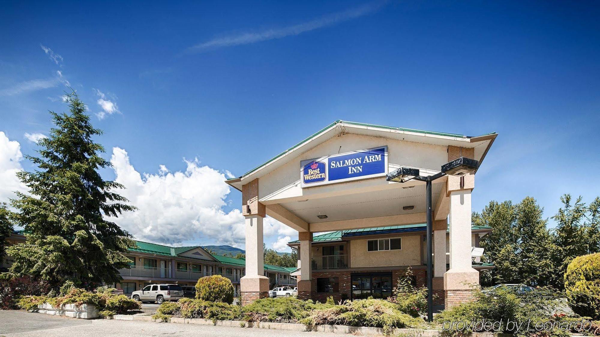 Surestay Plus Hotel By Best Western Salmon Arm Buitenkant foto
